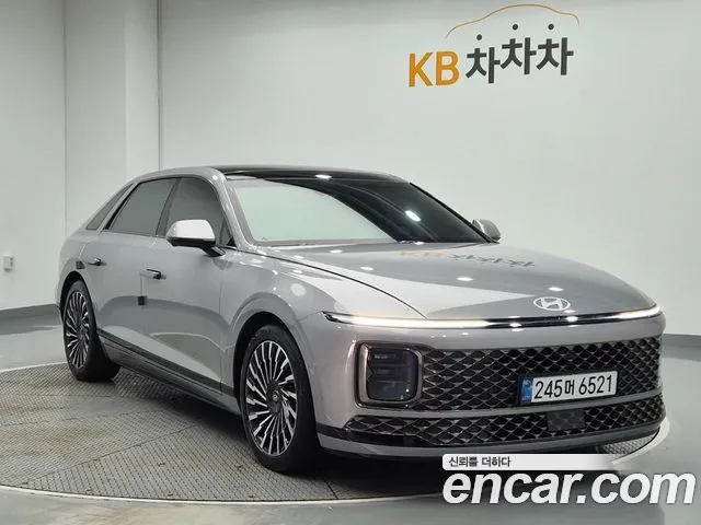 Hyundai Grandeur Grandeur (GN7) — Фото автомобиля 4