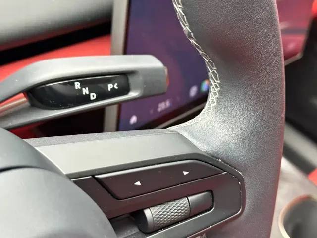 Xiaomi SU7 — Фото автомобиля 8