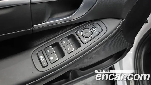 Hyundai Sonata — Фото автомобиля 30
