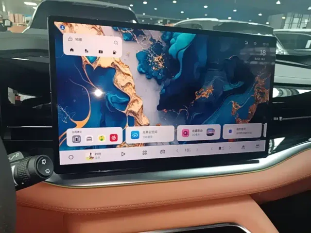 Geely Boyue — Фото автомобиля 12