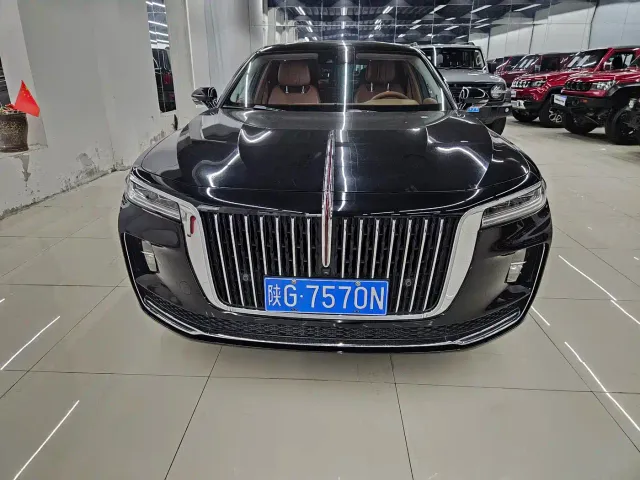 Hongqi H9 — Фото автомобиля 3