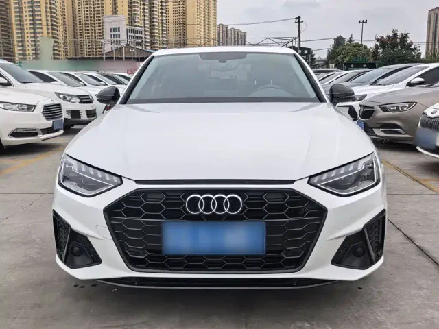 Audi A4L — Фото автомобиля 4