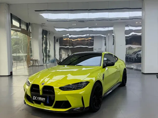 Фотография автомобиля — BMW M4