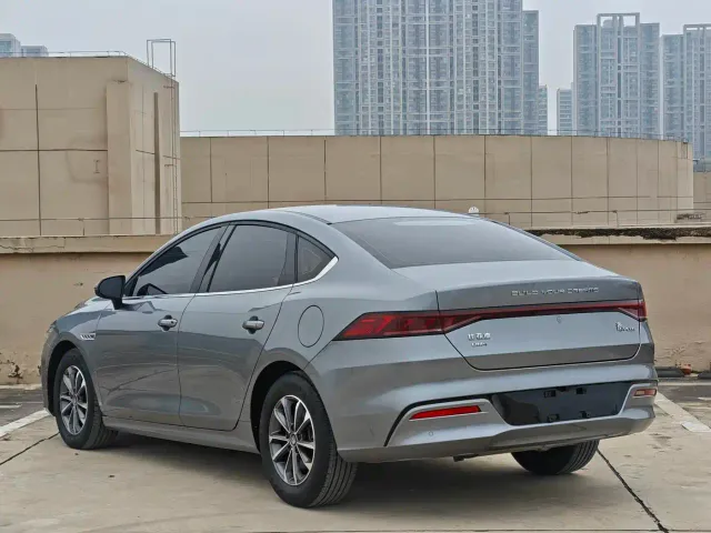 BYD Qin PLUS — Фото автомобиля 6