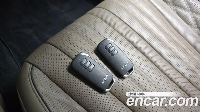 Kia K8 — Фото автомобиля 21