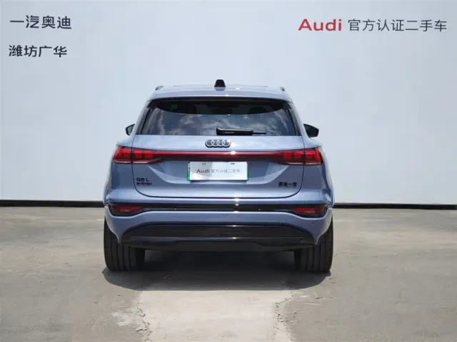 Audi Q6L e-tron — Фото автомобиля 4