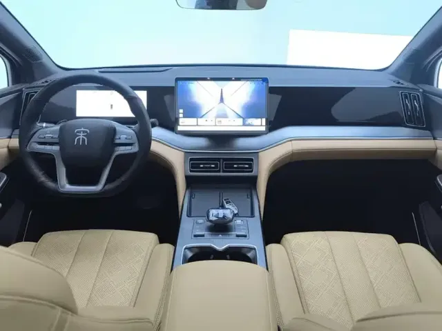 BYD Song L DM-i — Фото автомобиля 12