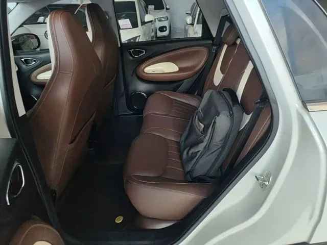 Wuling Bingo — Фото автомобиля 16