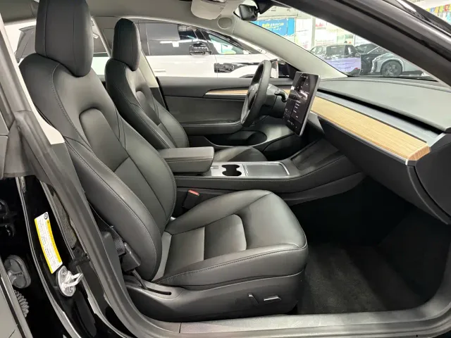 Tesla Model 3 2022 Model Rear-Wheel Drive Version — Фото автомобиля 9