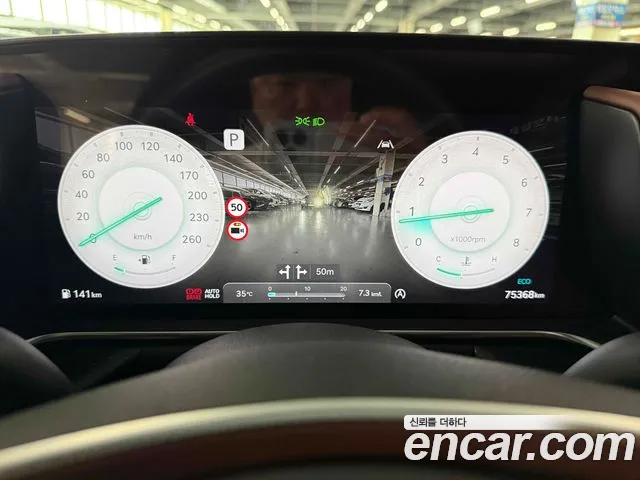Genesis G90 Бензин 3.5 турбо AWD — Фото автомобиля 8