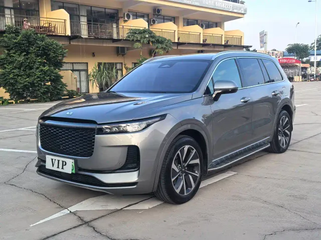 Фотография автомобиля — Li Auto ONE