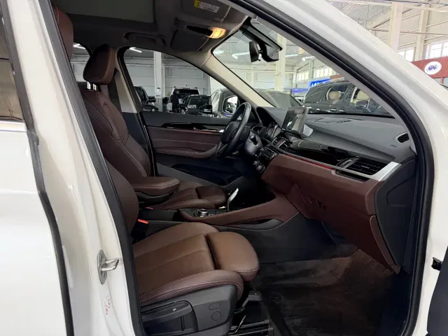 BMW X1 — Фото автомобиля 17