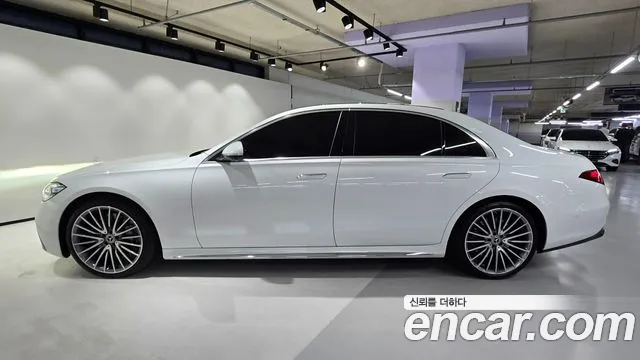 Mercedes-Benz S-Class W223 — Фото автомобиля 8