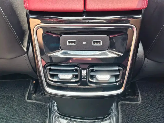 Jetour X70 Plus — Фото автомобиля 12