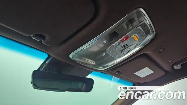 Genesis G90 Бензин 3.5 турбо AWD — Фото автомобиля 17