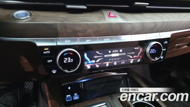 Genesis G80 Бензин 2.5 турбо AWD — Фото автомобиля 17
