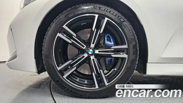 BMW 3-Series 3 серия (G20) 320i M Sport — Фото автомобиля 5