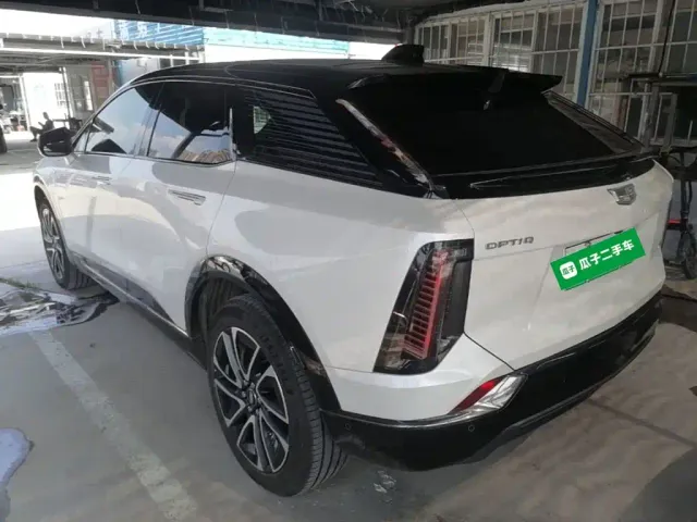 Cadillac Optiq — Фото автомобиля 4