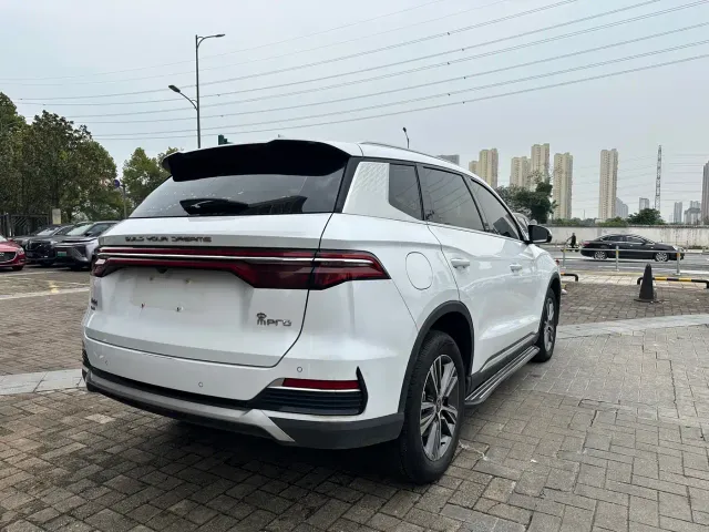 BYD Song Pro — Фото автомобиля 7