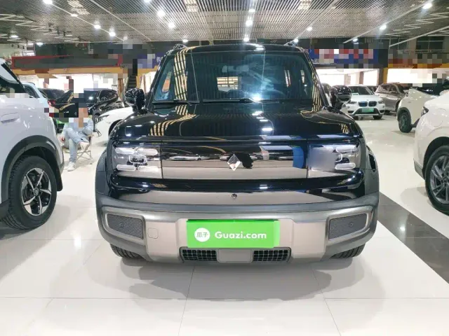 Baojun Yep Plus — Фото автомобиля 2