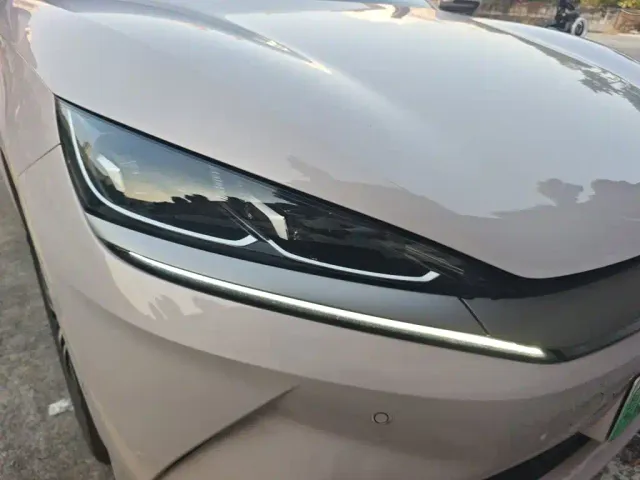 BYD Qin L — Фото автомобиля 7