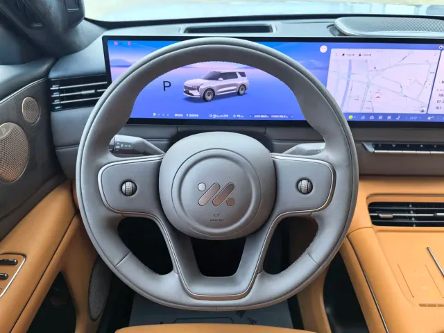 IM Motors LS8 — Фото автомобиля 9