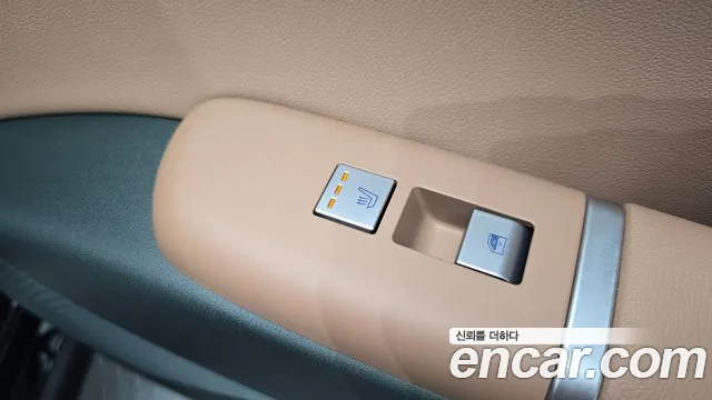 Hyundai Grandeur GN7 — Фото автомобиля 18