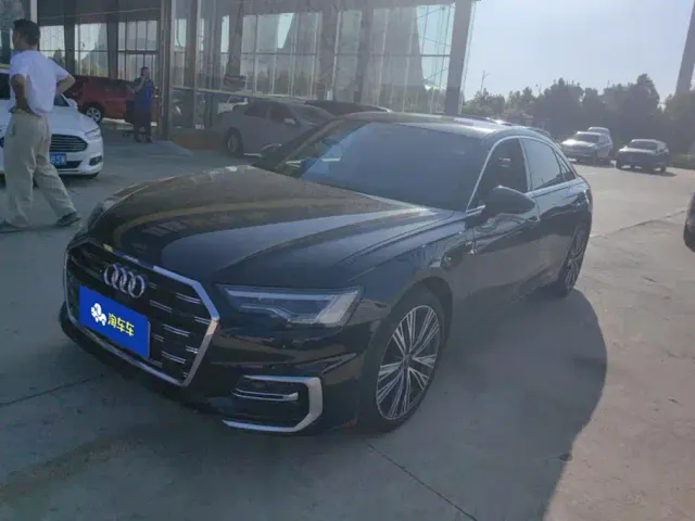 Фотография автомобиля — Audi A6L
