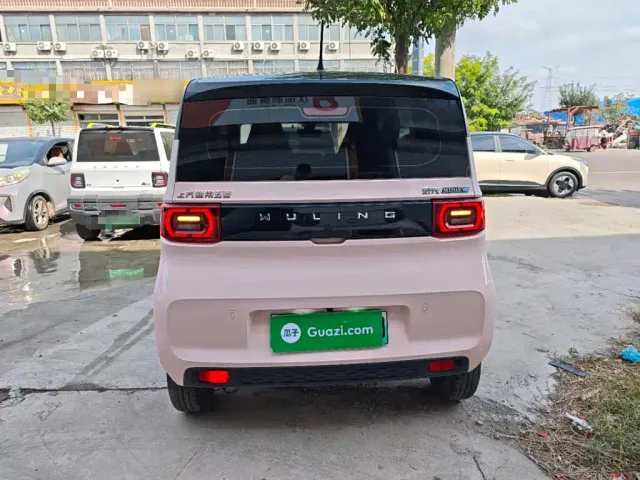 Wuling Hongguang Mini EV — Фото автомобиля 5