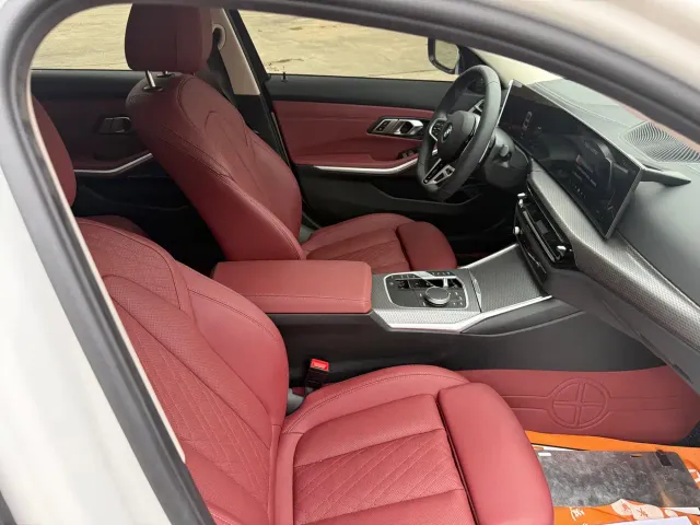 BMW 3 Series — Фото автомобиля 8