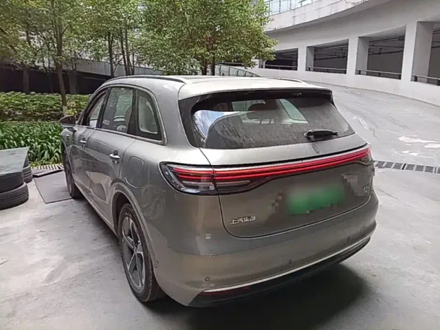 Shangjie SUV — Фото автомобиля 4
