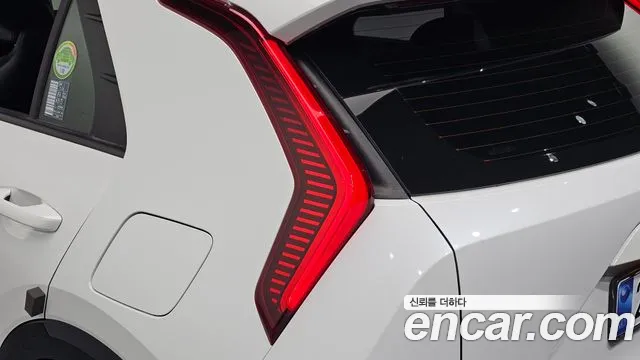 Kia Niro The All New Niro Signature — Фото автомобиля 23