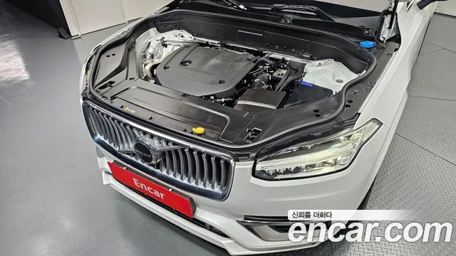 Вольво XC90 — Фото автомобиля 6
