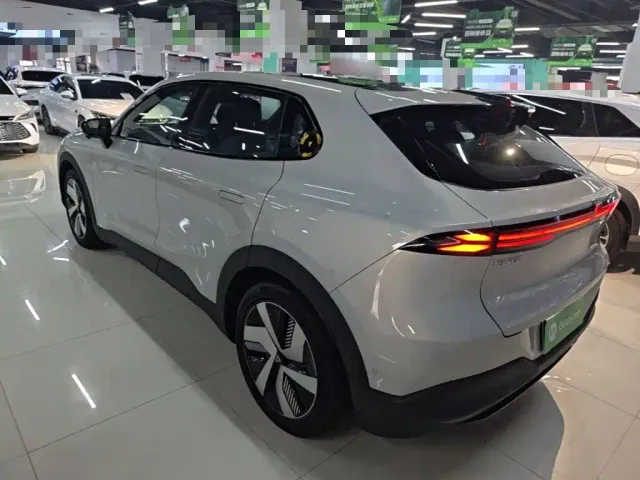 Deepal S05 — Фото автомобиля 4