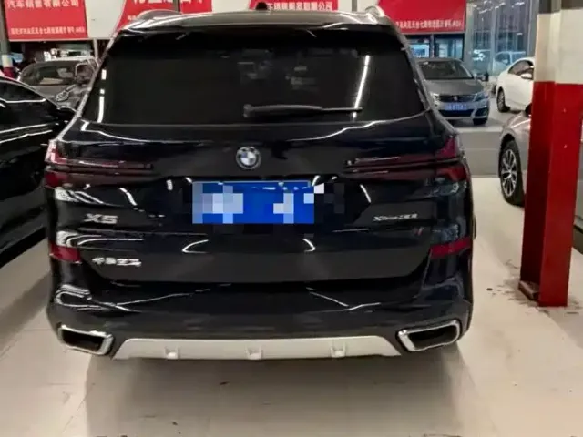 BMW X5 — Фото автомобиля 6