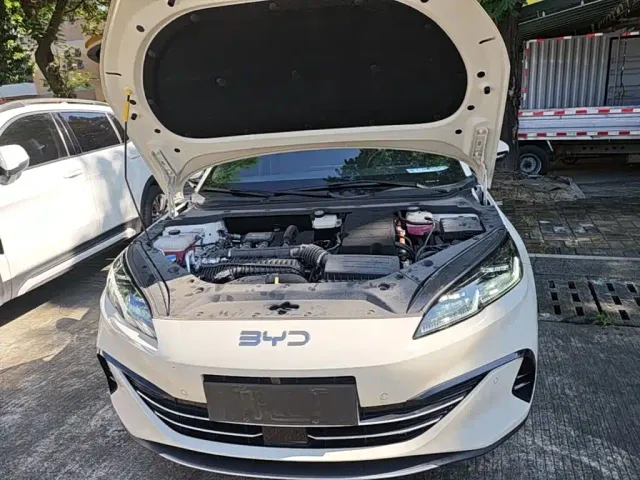 BYD Seal 06 — Фото автомобиля 19