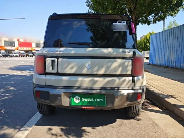 Baojun Yep Plus — Фото автомобиля 5