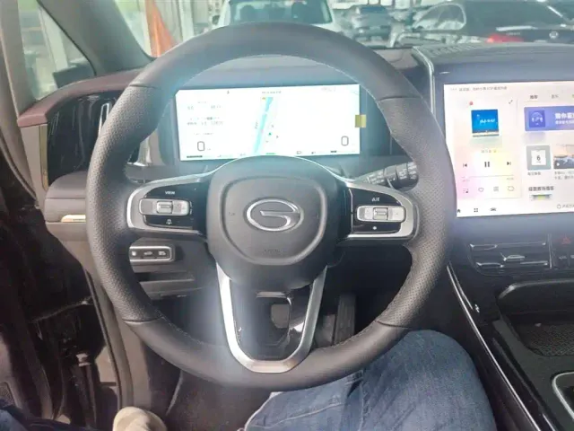 GAC Trumpchi M8 — Фото автомобиля 10