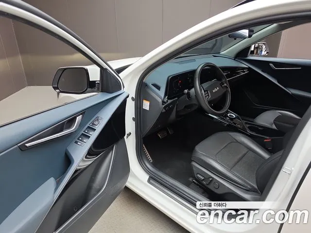 Kia Niro The All New — Фото автомобиля 15