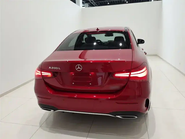 Mercedes-Benz A-Class — Фото автомобиля 5