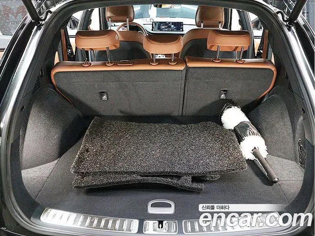 Genesis GV70 — Фото автомобиля 5