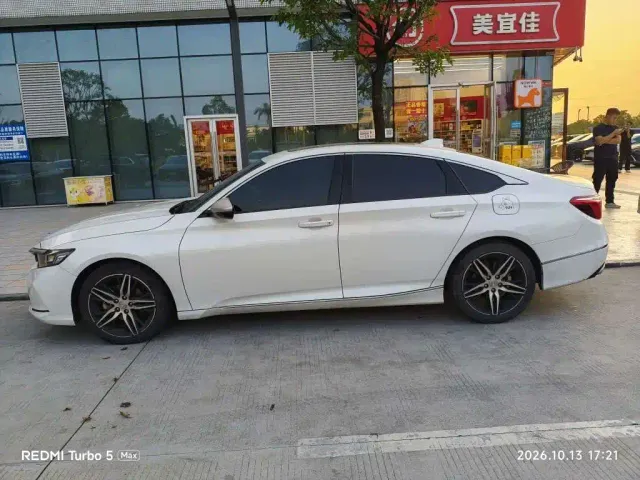 Honda Inspire — Фото автомобиля 3