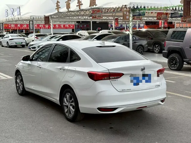 Buick Verano — Фото автомобиля 7
