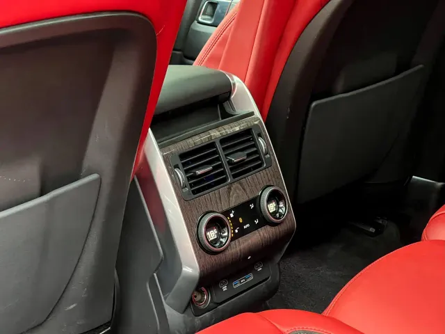 Land Rover Range Rover Sport — Фото автомобиля 10
