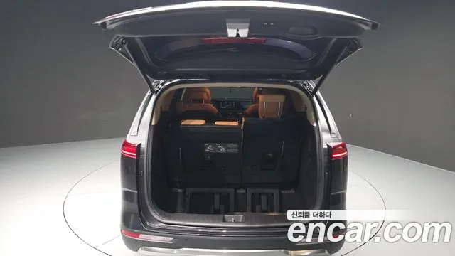 Kia Canival Carnival 4 поколение Бензин 7 мест Noblesse — Фото автомобиля 20
