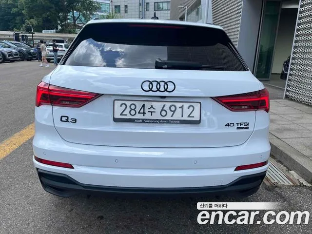 Audi Q3 40 TFSI quattro Premium — Фото автомобиля 4