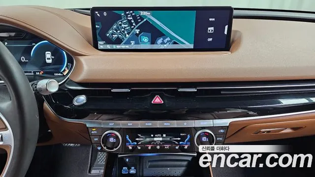 Genesis G80 Бензин 2.5 турбо 2WD — Фото автомобиля 14