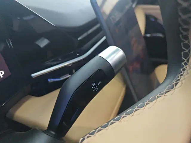 Geely Galaxy L6 — Фото автомобиля 13