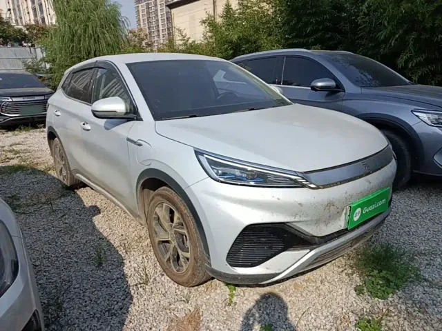 BYD Yuan PLUS — Фото автомобиля 3