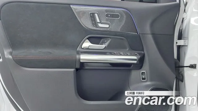 Mercedes-Benz GLA-Class — Фото автомобиля 15